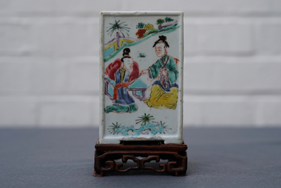 A square Chinese famille rose brush pot on wooden stand, Yongzheng/Qianlong